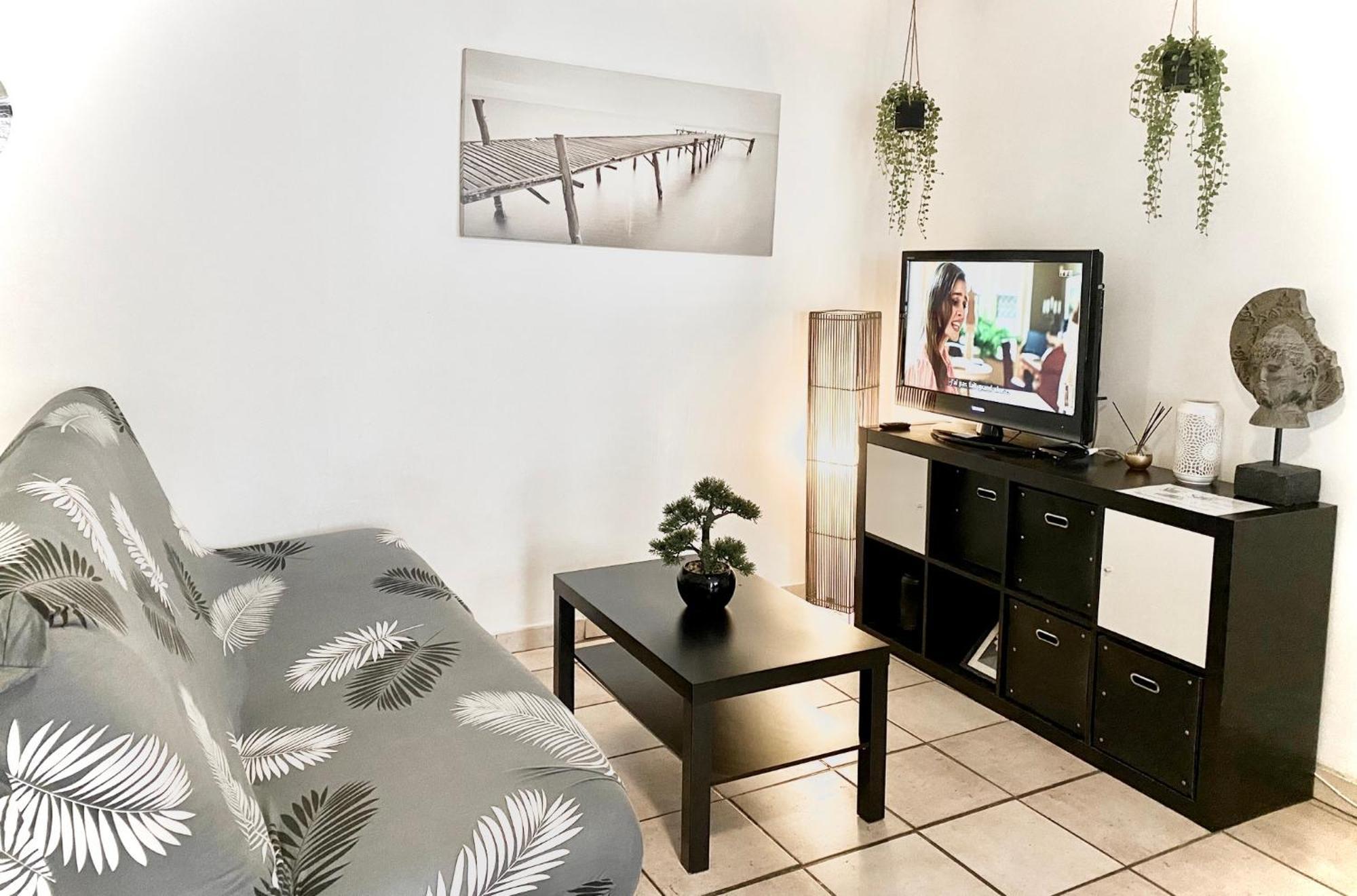 Appartement Calme Au Coeur De La Bastide St-Louis Carcassonne Exteriör bild